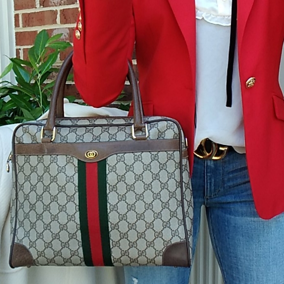 Gucci Handbags - GUCCI Supreme Boston Speedy satchel!